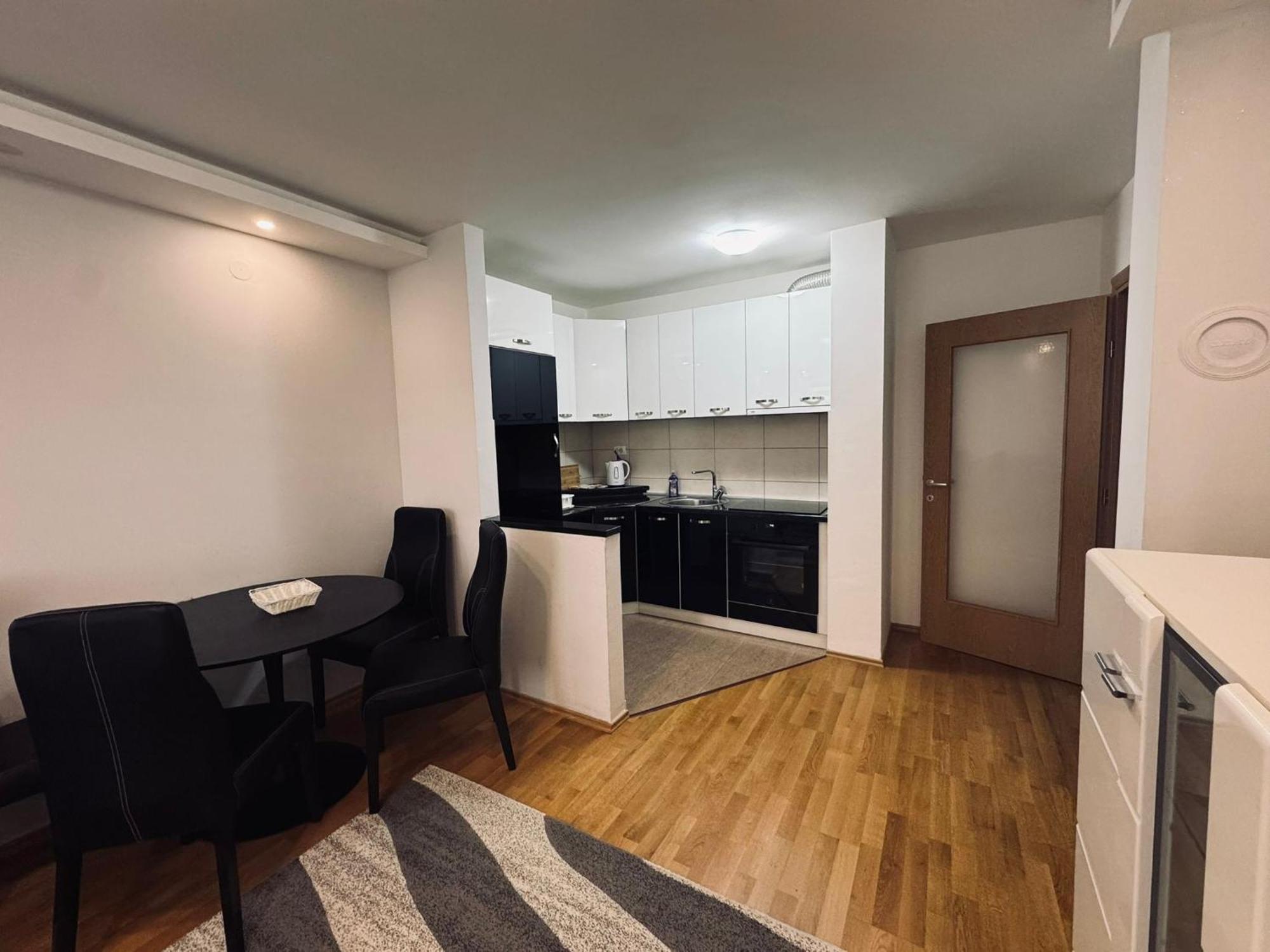 Ognjen Apartman Donje Mladice Exteriér fotografie